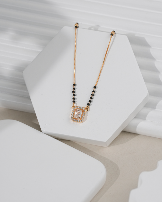 Ratna Mangalsutra aureva