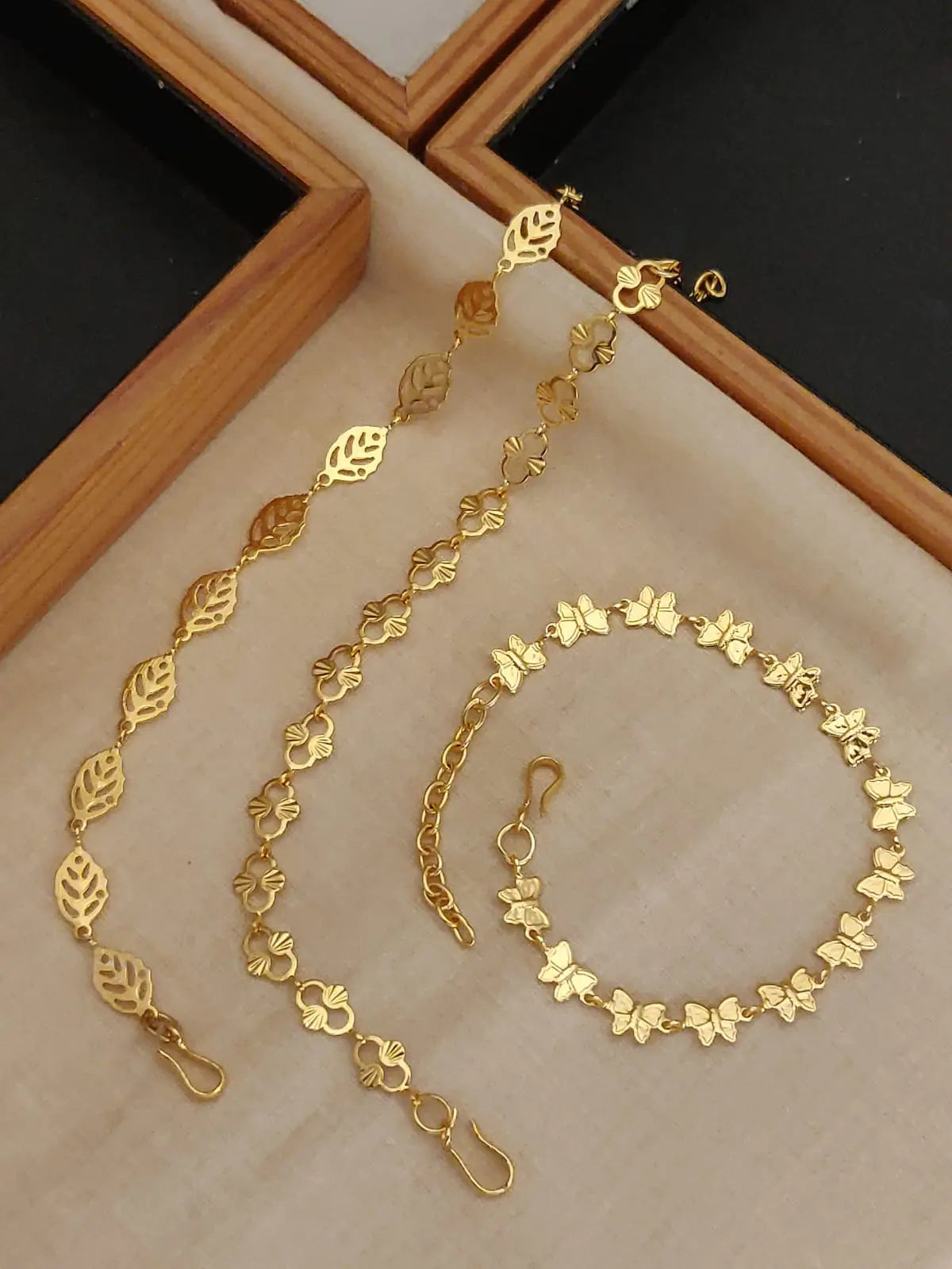 Golden Charmflow Bracelet Trio Aureva