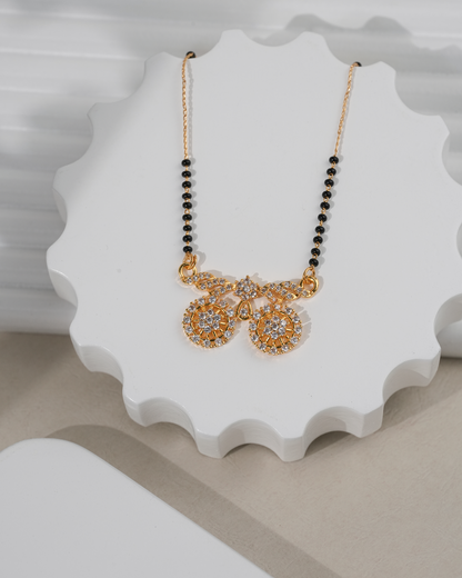 Ishita Mangalsutra aureva