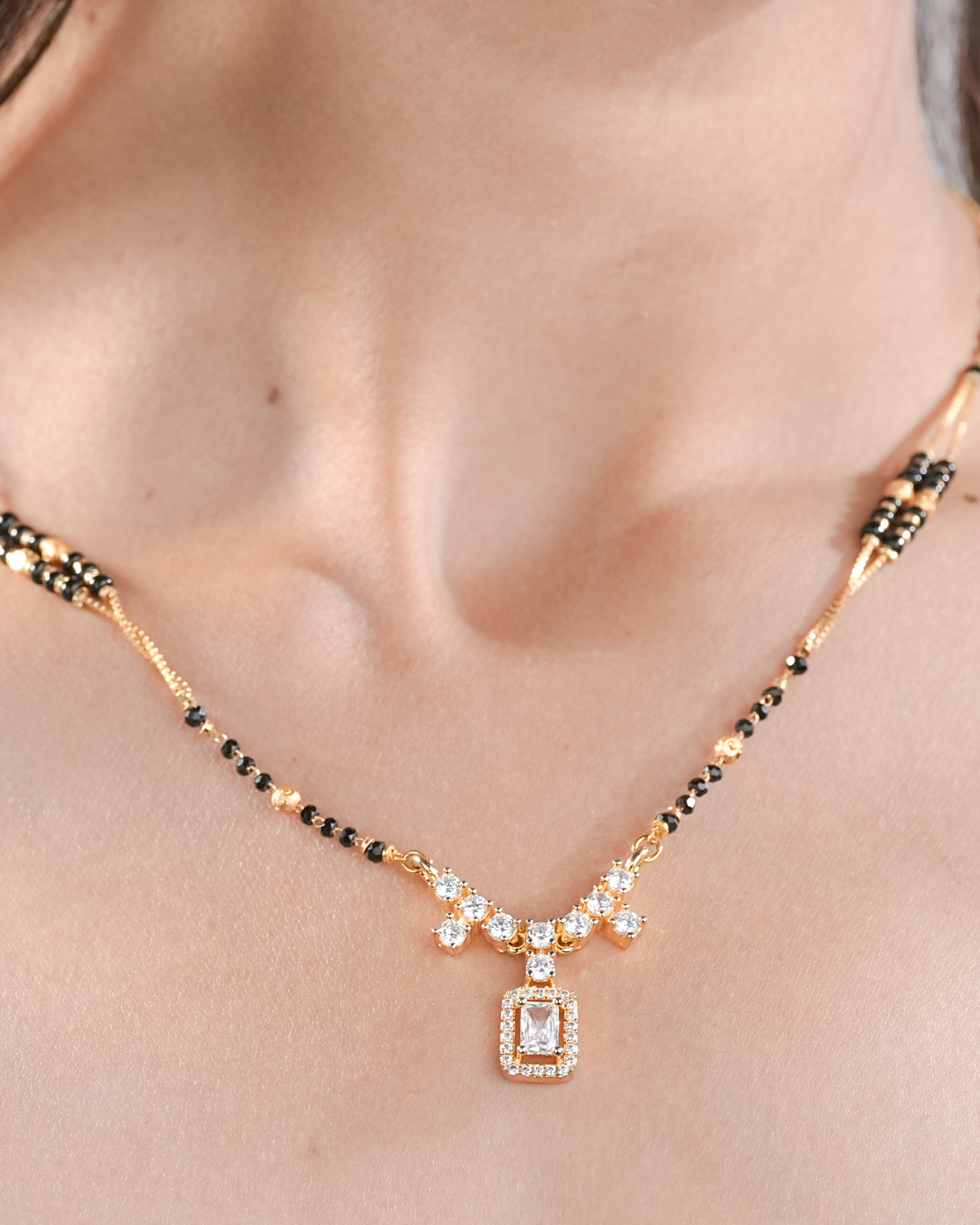 Ekanya Mangalsutra aureva