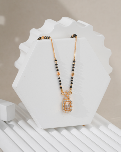 Anika Mangalsutra aureva