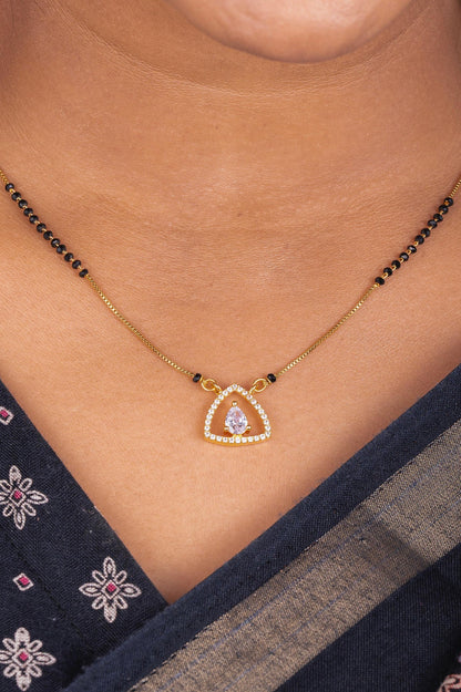 Triya Mangalsutra aureva