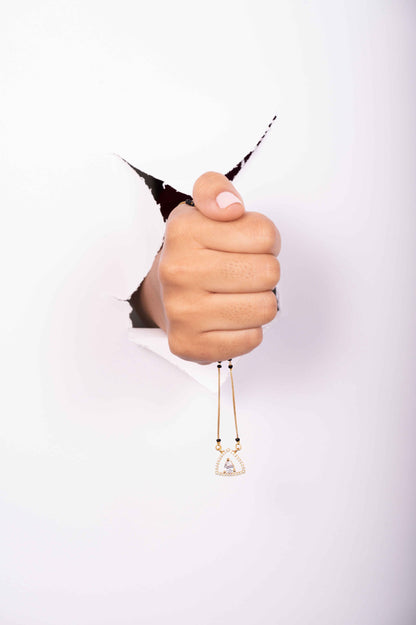 Triya Mangalsutra aureva