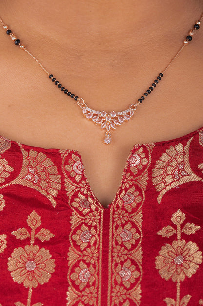 Parisa Mangalsutra aureva