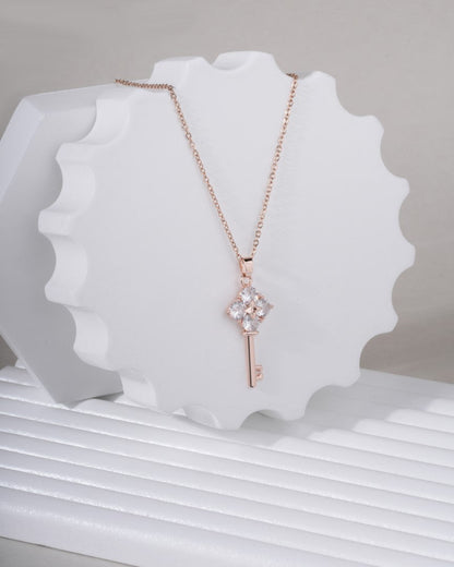 Lumina Necklace aureva