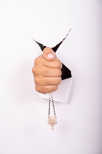 Prisha Mangalsutra aureva