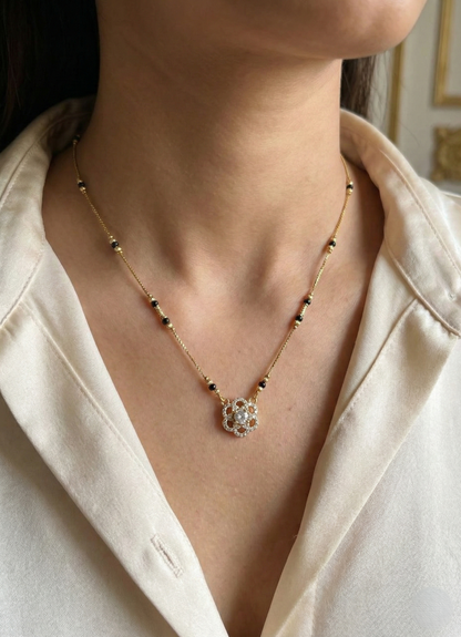 Mandala Solitaire Bloom Mangalsutra