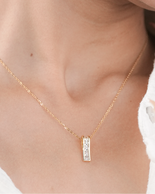 Essence Necklace aureva