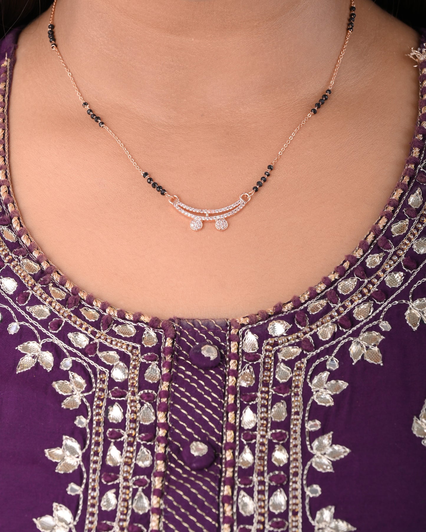 Nitya Mangalsutra aureva