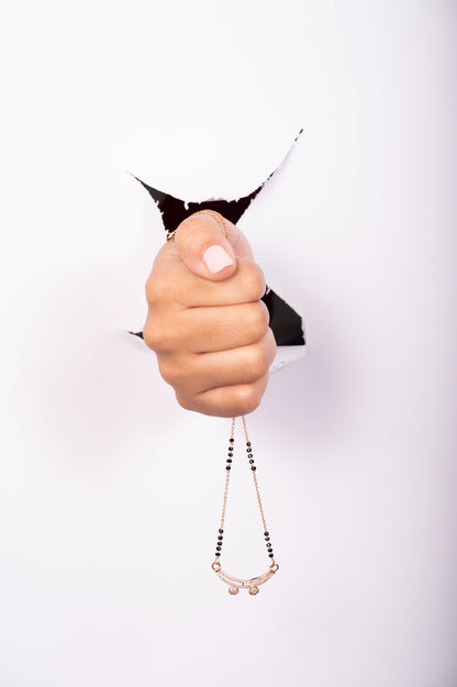 Nitya Mangalsutra aureva