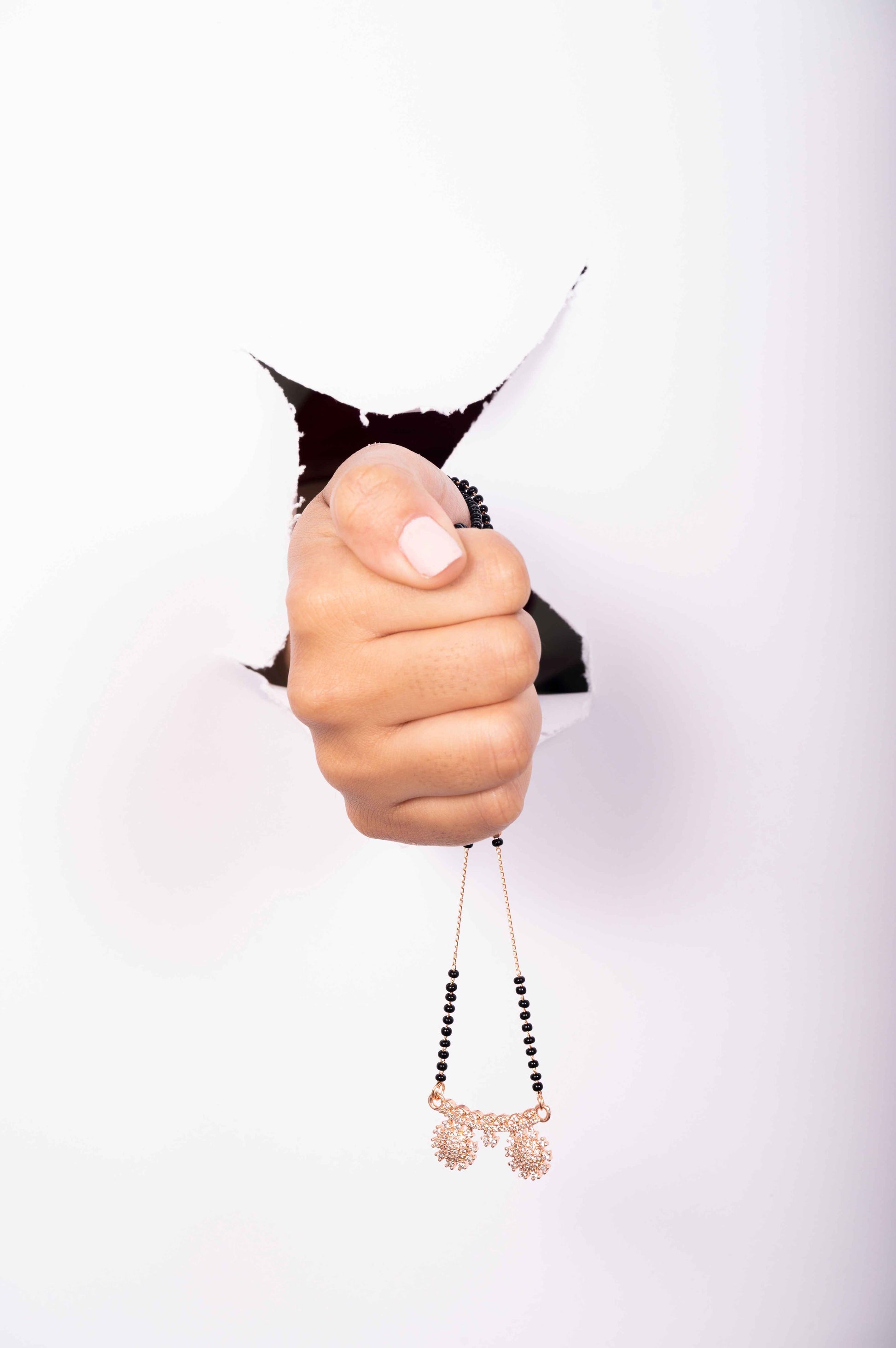 Jiya Mangalsutra aureva