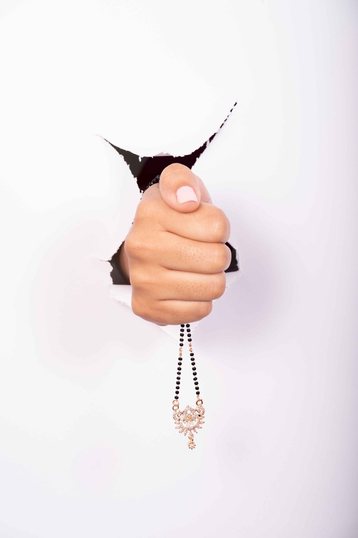 Sneha Mangalsutra aureva