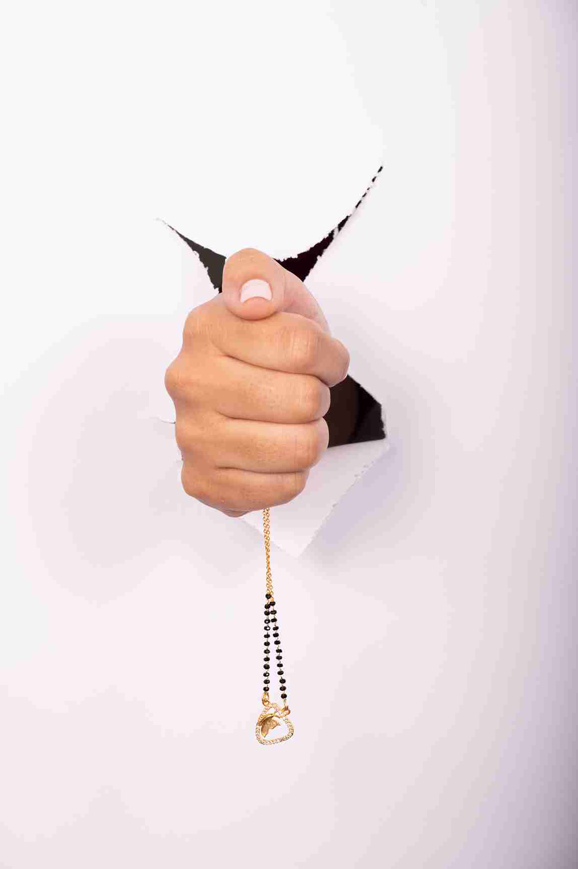 Aanchal Mangalsutra aureva