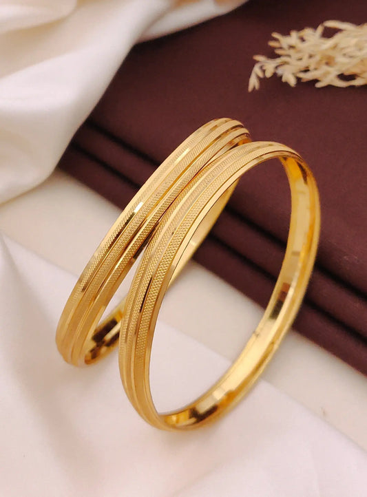 Reya Golden Bangle Aureva
