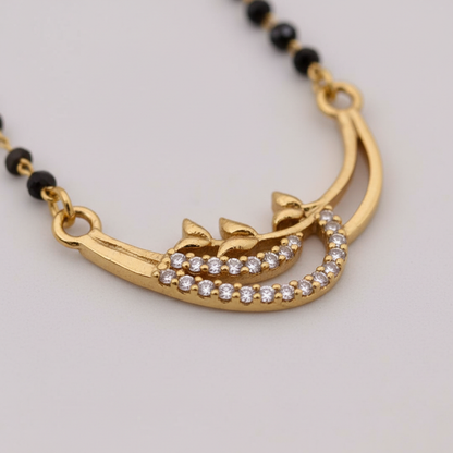 Pallavi Gold Leaf Mangalsutra
